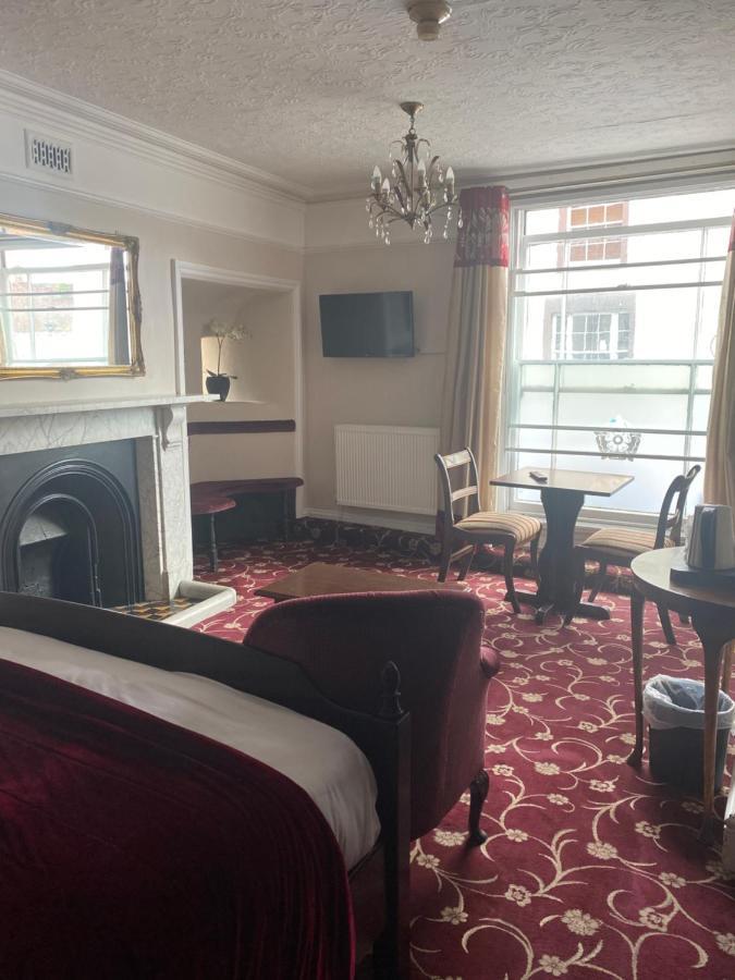 The Tudor Hotel بريدجواتر المظهر الخارجي الصورة